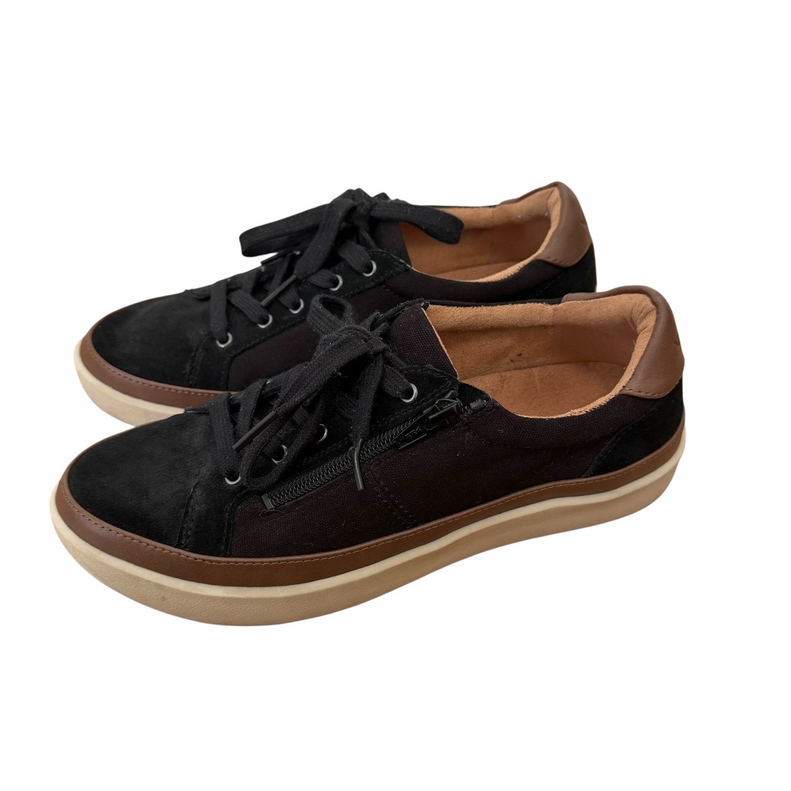 Vionic Vionic Black Suede Mayra Sneakers Sz 8 Size US 8 / IT 38 - 4 Thumbnail