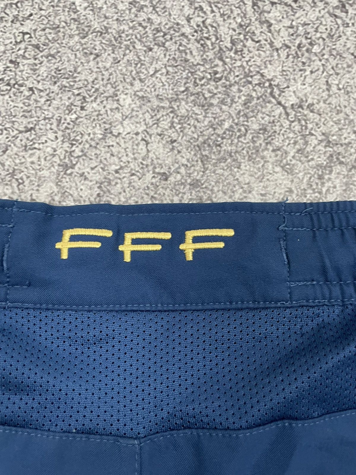 Other France 2012 2013 Home Football Soccer Shorts Nike L Men #10 Size US 34 / EU 50 - 8 Thumbnail