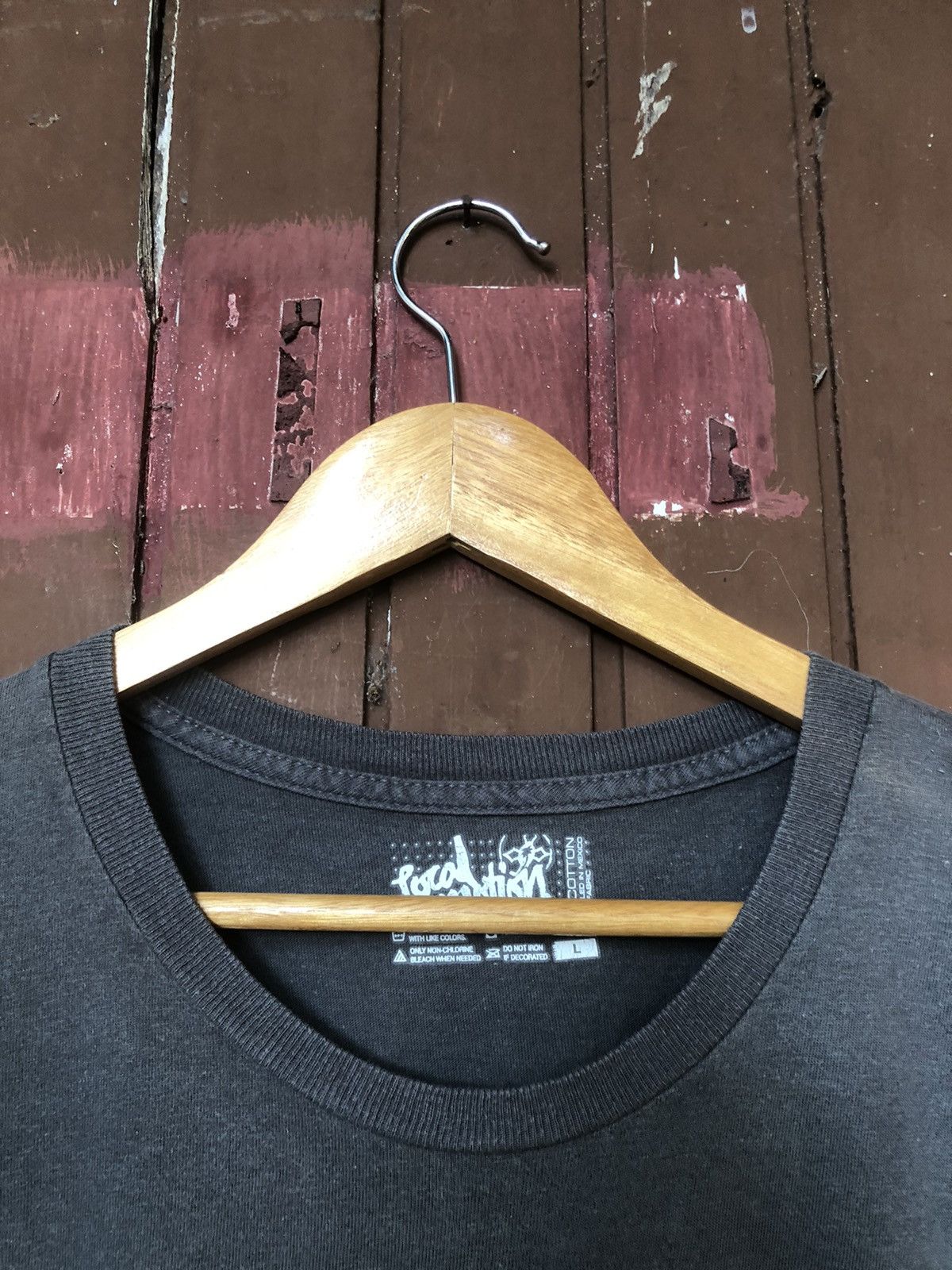 Quiksilver Vintage Local Motion Surfwear Centre Logo Tee Size US L / EU 52-54 / 3 - 8 Thumbnail