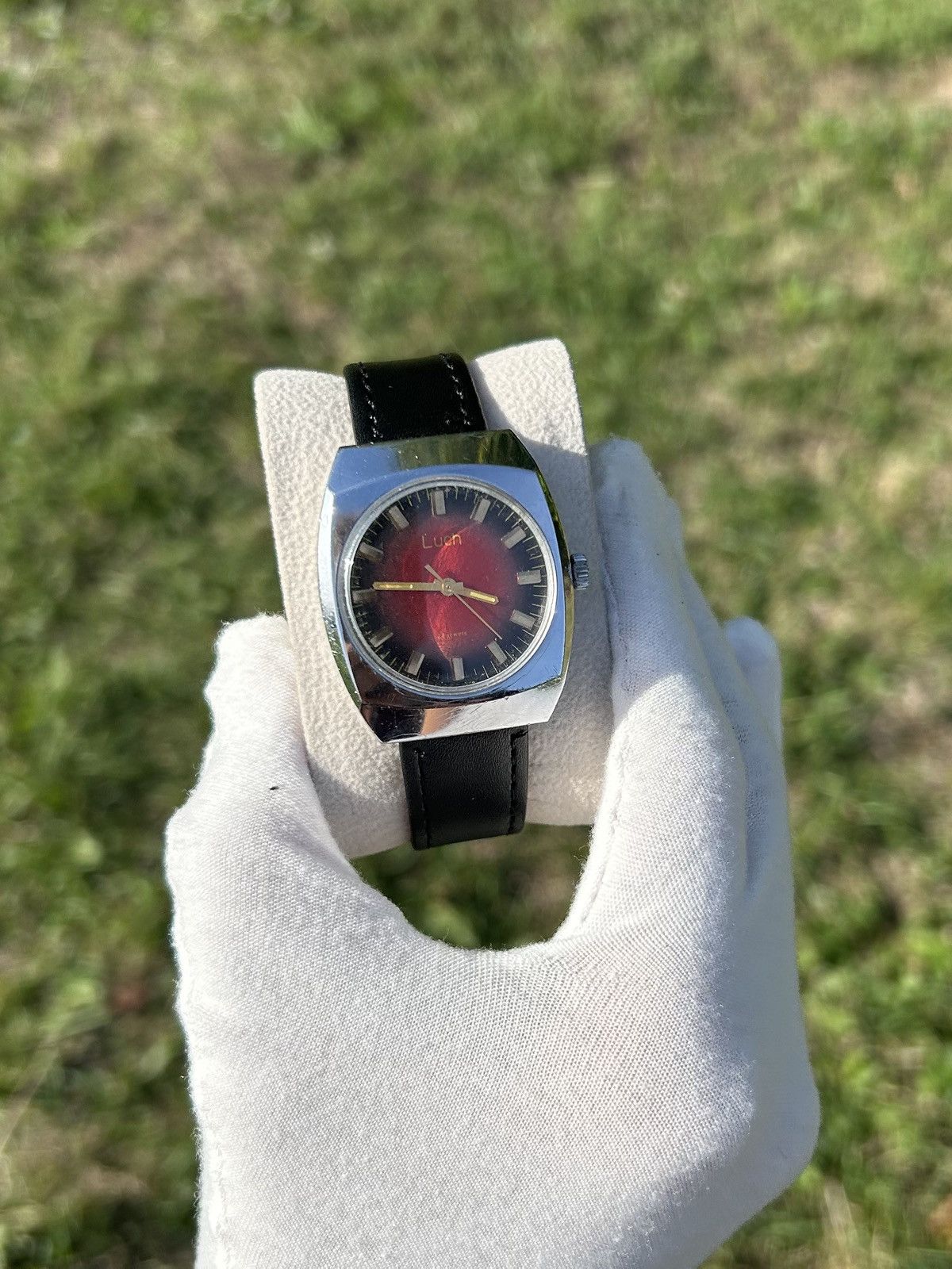 Vintage Vintage Watch Luch Soviet USSR Mechanical Retro 1970s Size ONE SIZE - 2 Thumbnail