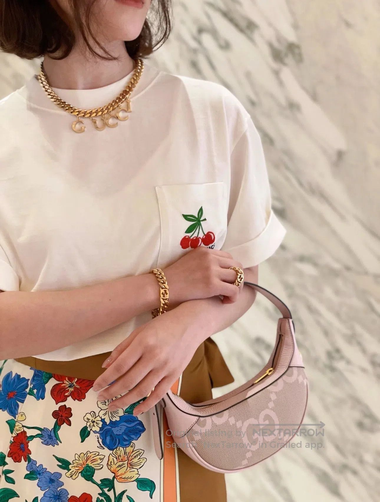 Gucci Guicci Gold Letter Logo Necklace| Size ONE SIZE - 2 Thumbnail