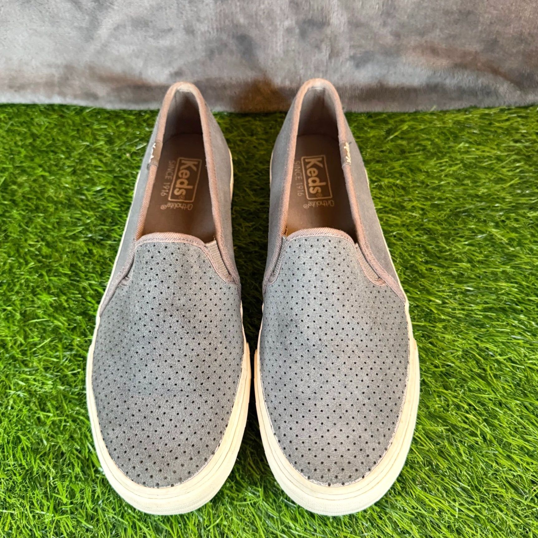 Keds Keds Double Decker Sneaker Slip On Grey Perforated Suede Womens 7.5 Shoes Casual Comfort Size US 5 / IT 35 - 3 Thumbnail