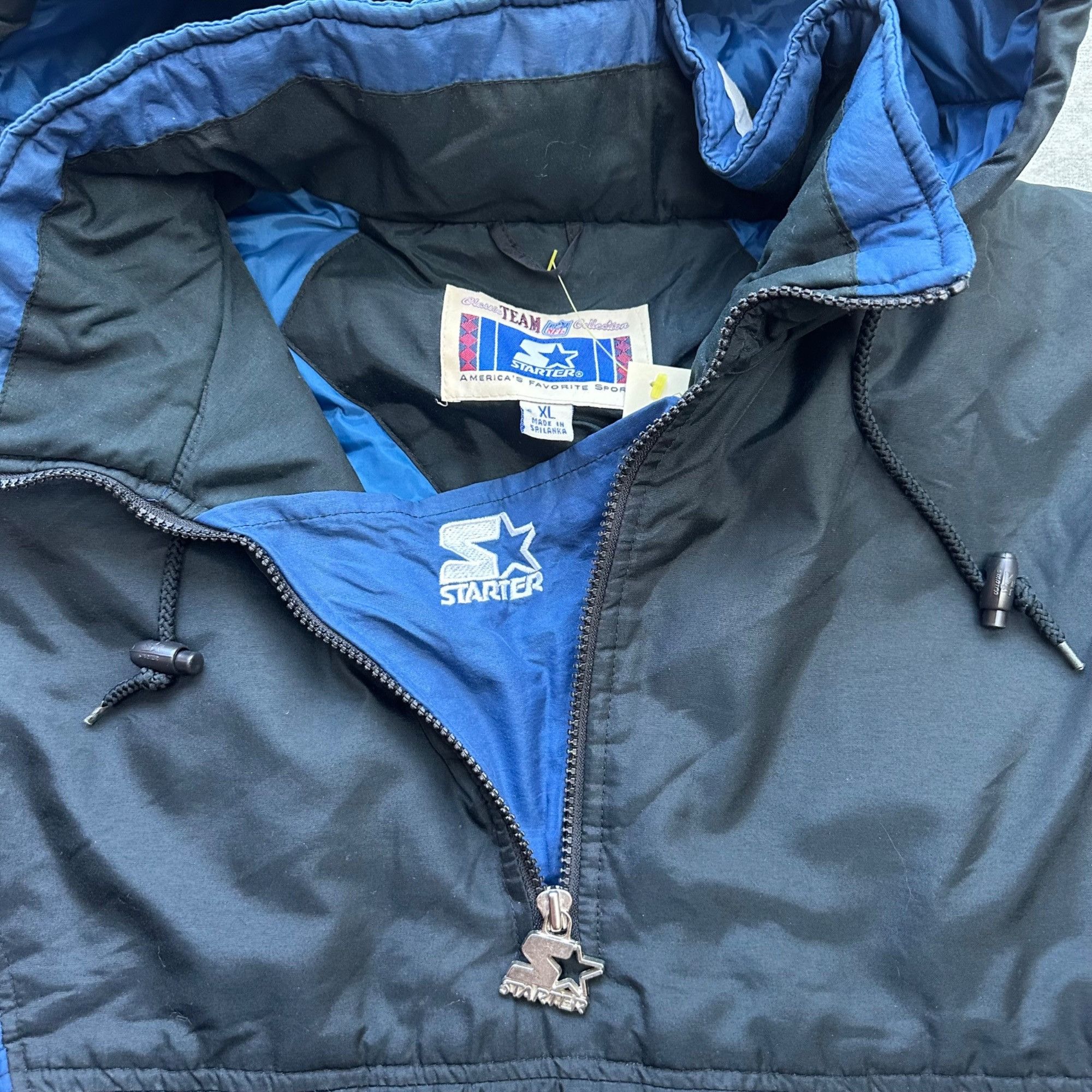 Vintage Vintage Starter Dallas Cowboys NFL Pullover Puffer Jacket Size US XL / EU 56 / 4 - 4 Thumbnail