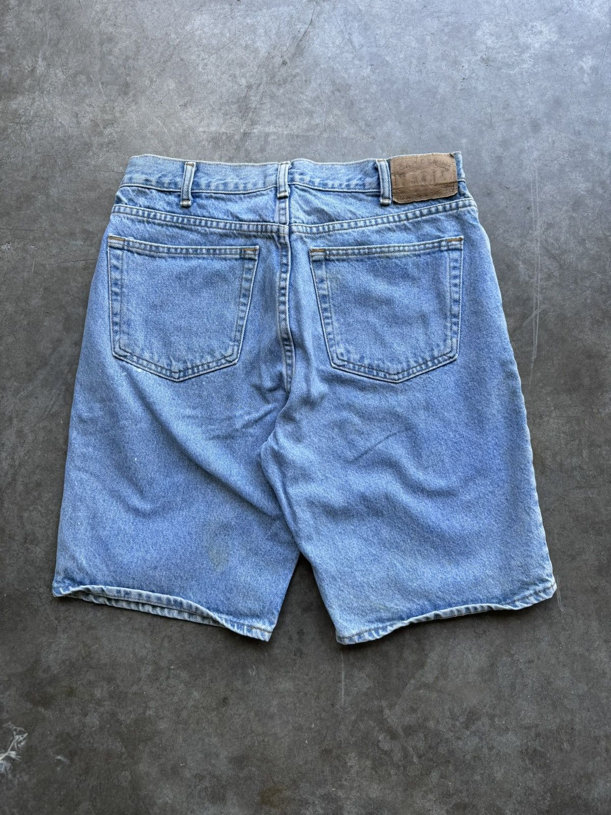 Levi's Vintage 90’s/00’s Levi’s Style Light Denim Jean Shorts Size US 32 / EU 48 - 2 Thumbnail