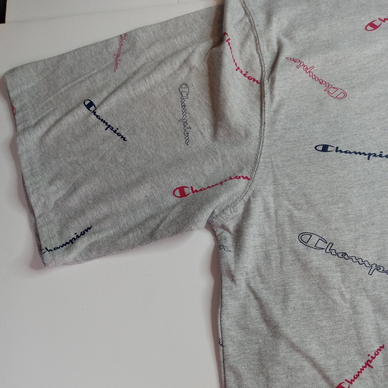 Champion Champion T-shirt Men’s XLT All Over Print Logo Spell Out Size US XL / EU 56 / 4 - 2 Thumbnail