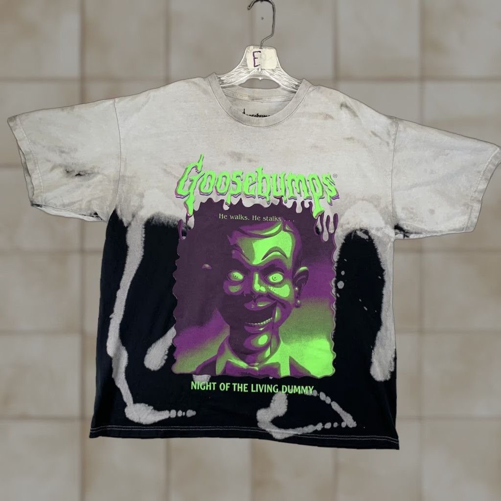 Etro VINTAGE Goosebumps T-Shirt Unisex Adults Medium Horror 90s Slappy Graphic Print Oversized Size US L / EU 52-54 / 3 - 1 Thumbnail