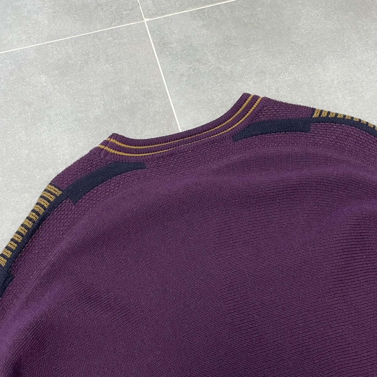 Carlo Colucci × Vintage Vintage Carlo Colucci Wool Sweater Size 48 Size US L / EU 52-54 / 3 - 21 Thumbnail