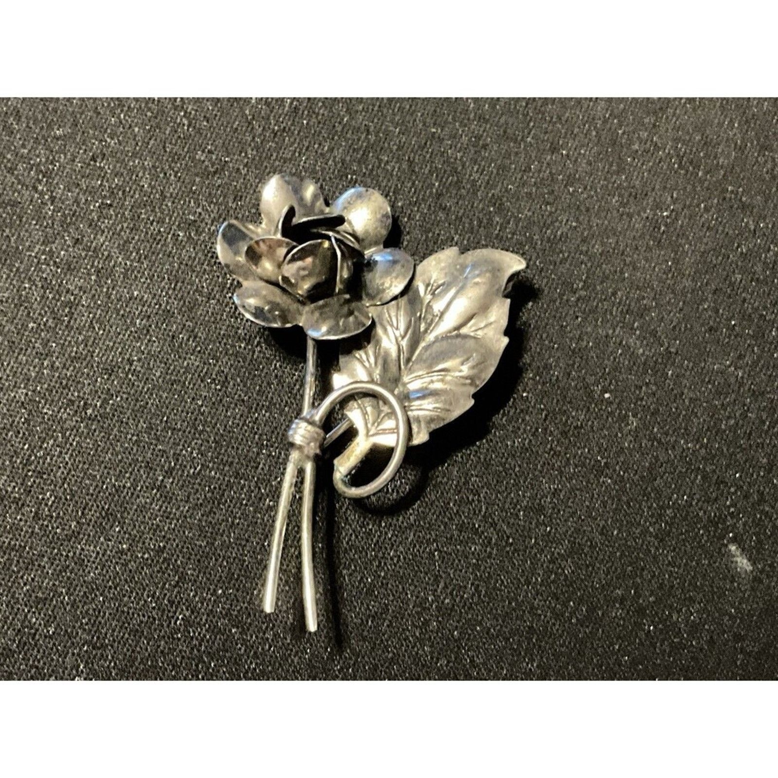 Other Vintage Sterling Silver Rose Brooch Signed Size ONE SIZE - 2 Thumbnail