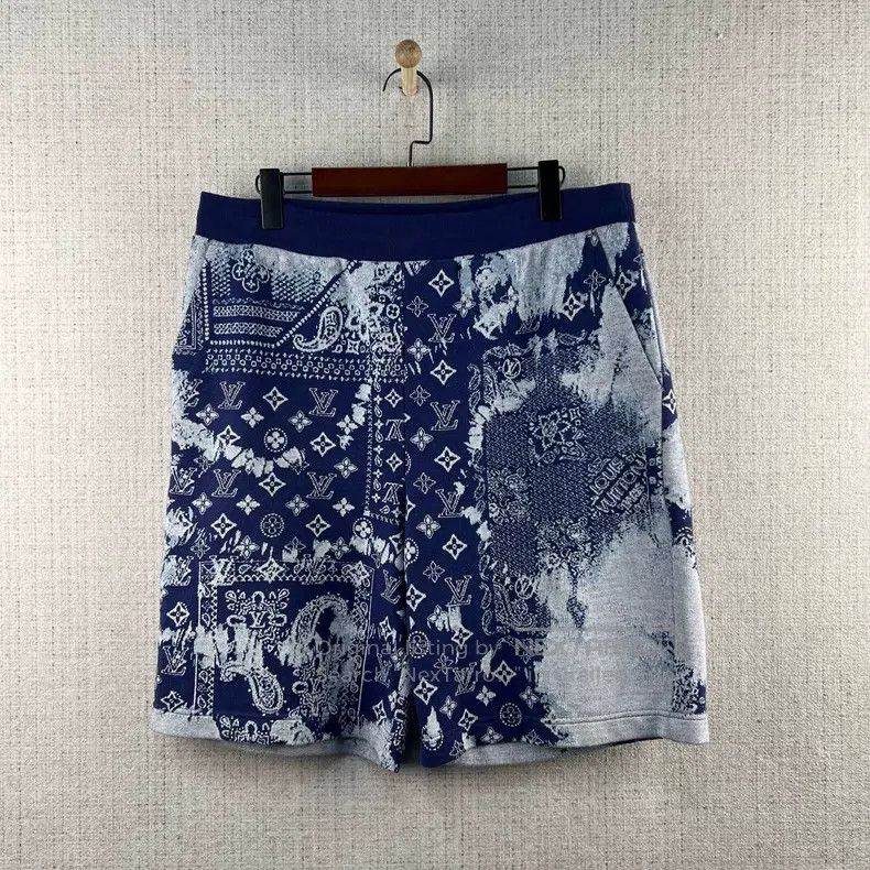 Louis Vuitton Louis Vuitton size xl Loaded Logo Cashew Loose Tie-Dye Casu Size US 28 / EU 44 - 1 Thumbnail