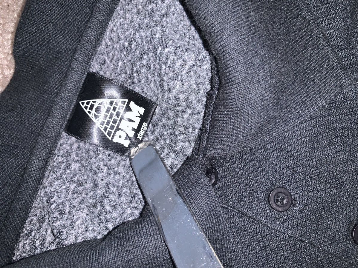 Perks And Mini P.A.M. PIQUE KNIT LONGSLEEVE POLO WITH EMBROIDERY APPLIQUÉ Size US XL / EU 56 / 4 - 2 Thumbnail