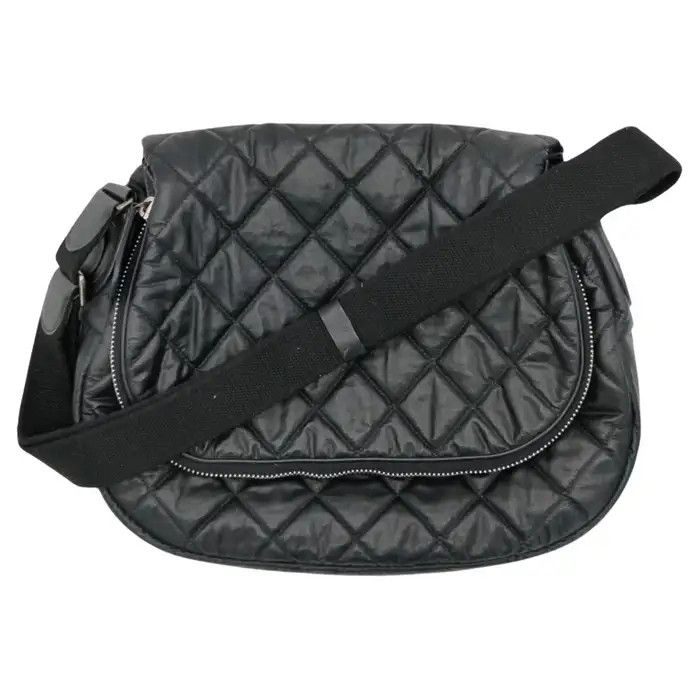 Chanel o1tko10125 Size: OS / Nylon Quilted Cocoon Messenger Bag Size ONE SIZE - 1 Thumbnail