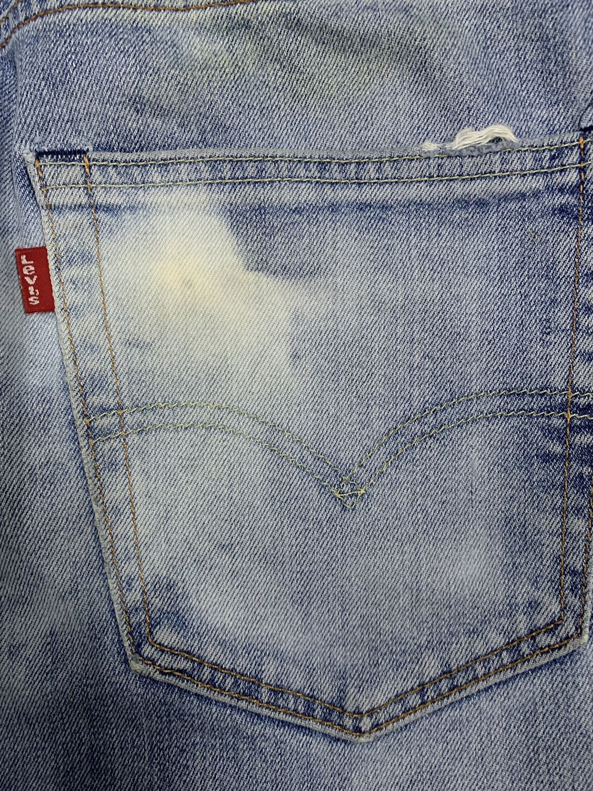 Levi's Vintage Clothing Vintage Levis 502 Bleached Loose Tapered Distressed Jeans Size US 34 / EU 50 - 14 Thumbnail