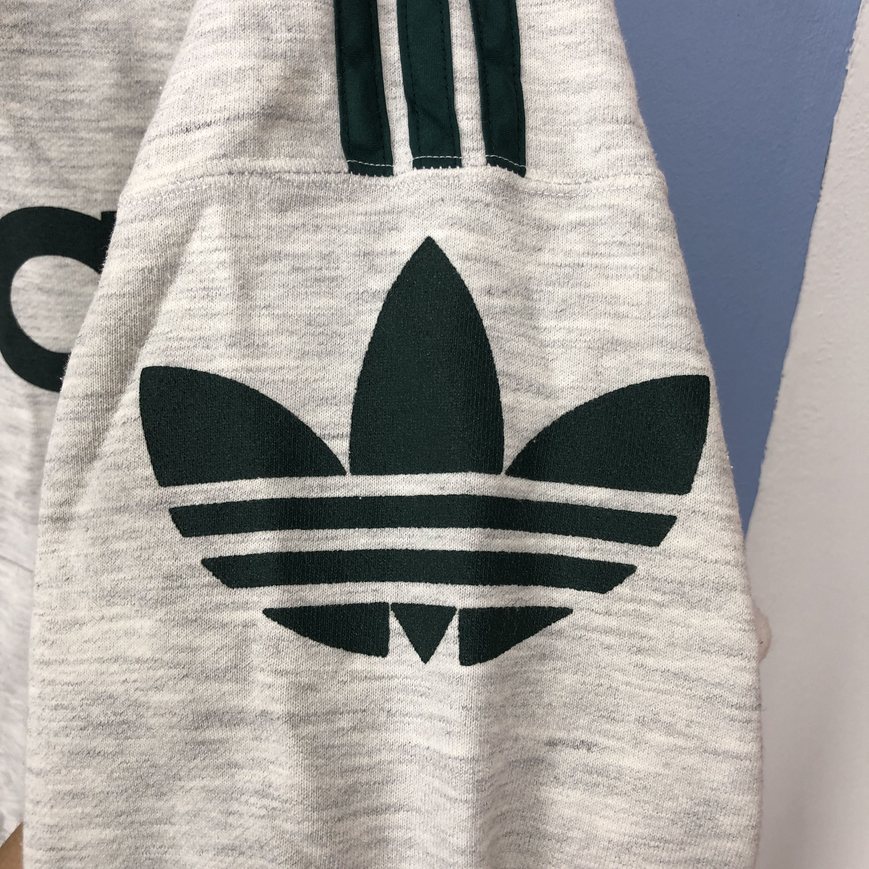 Adidas Vintage ADIDAS TRIFOIL Nice Design Hoodie #1606/02 Size US L / EU 52-54 / 3 - 5 Thumbnail