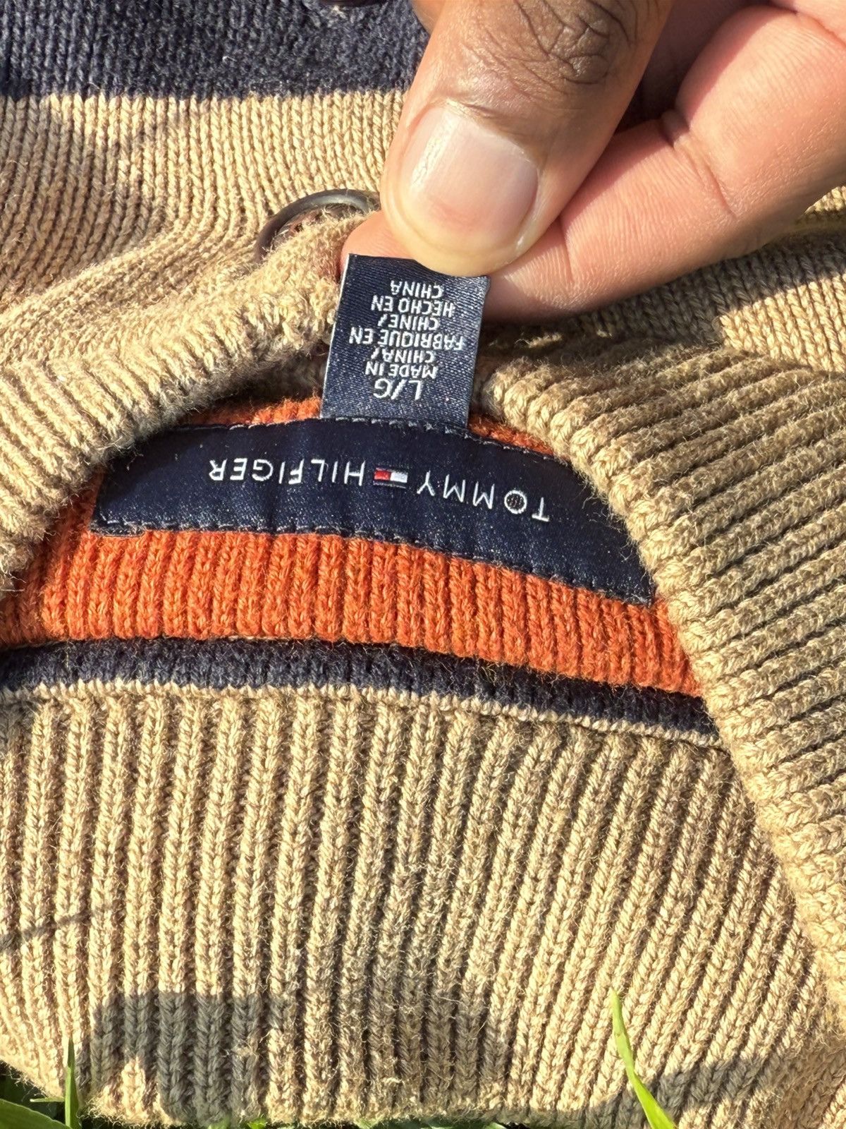 Tommy Hilfiger × Vintage Vintage Tommy Hilfiger Sweater Size US L / EU 52-54 / 3 - 5 Thumbnail