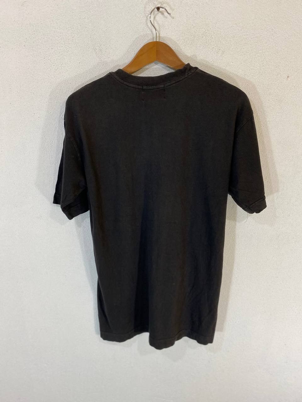 Vintage vintage valentino anies embroided tee nice design Size US M / EU 48-50 / 2 - 5 Thumbnail
