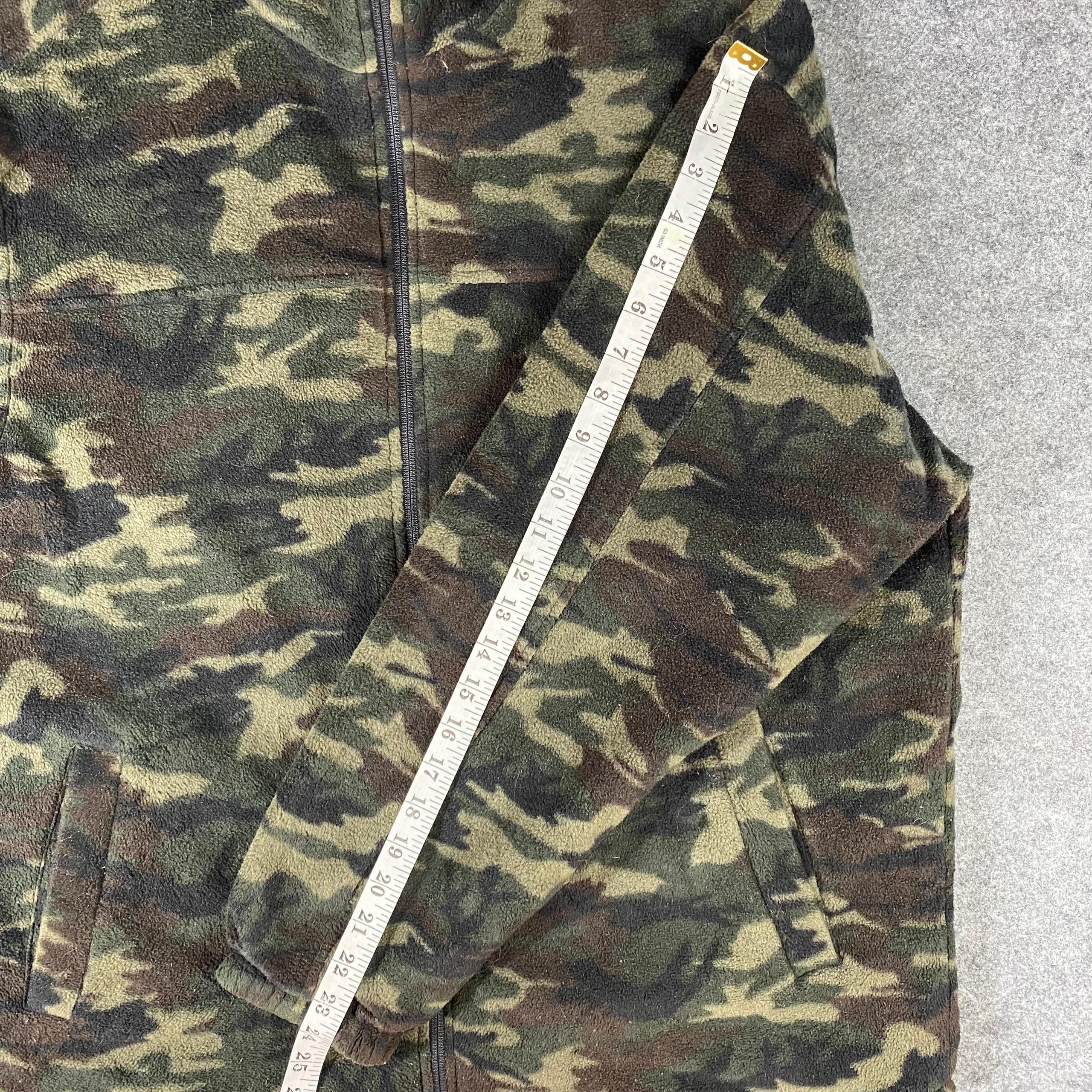 Uniqlo Vintage Uniqlo Riversible Camo Jacket Size US L / EU 52-54 / 3 - 7 Thumbnail