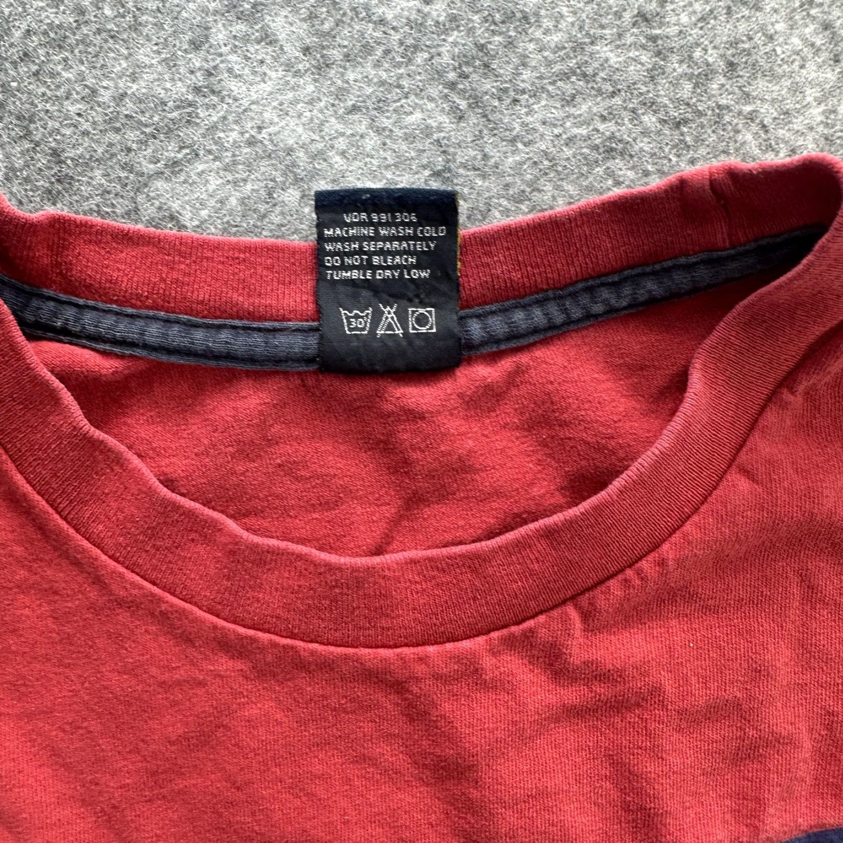 Nautica VINTAGE Nautica Graphic T-Shirt Mens Medium Red Casual Tee Retro Logo Size US M / EU 48-50 / 2 - 7 Thumbnail