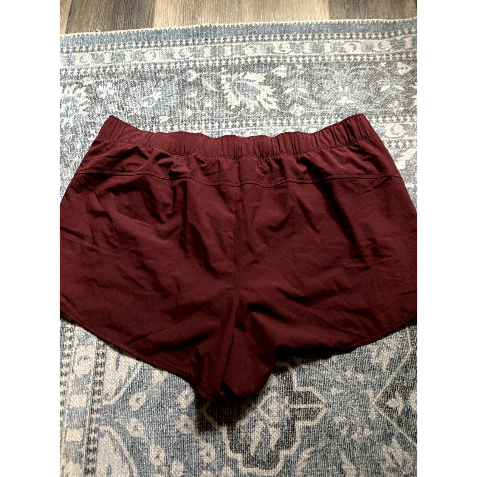 Old Navy Old Navy Quick Dry XL Burgundy Athletic Shorts Lounge Active Size 33" - 6 Thumbnail