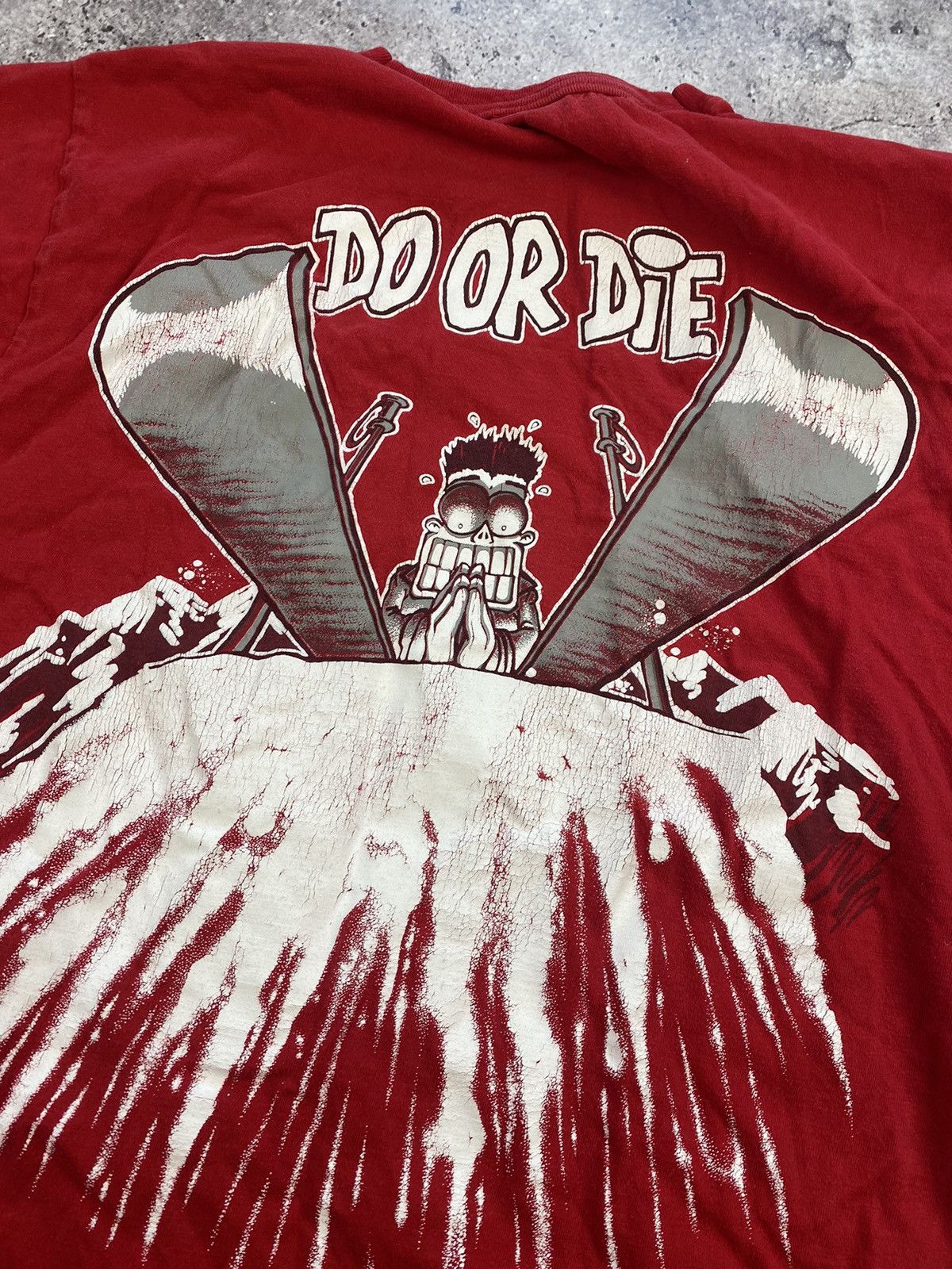 Band Tees × Rap Tees × Vintage Vintage DO OR DIE les Menuires Y2K 90s Tee ❗️Very RARE❗️ Size US M / EU 48-50 / 2 - 5 Thumbnail