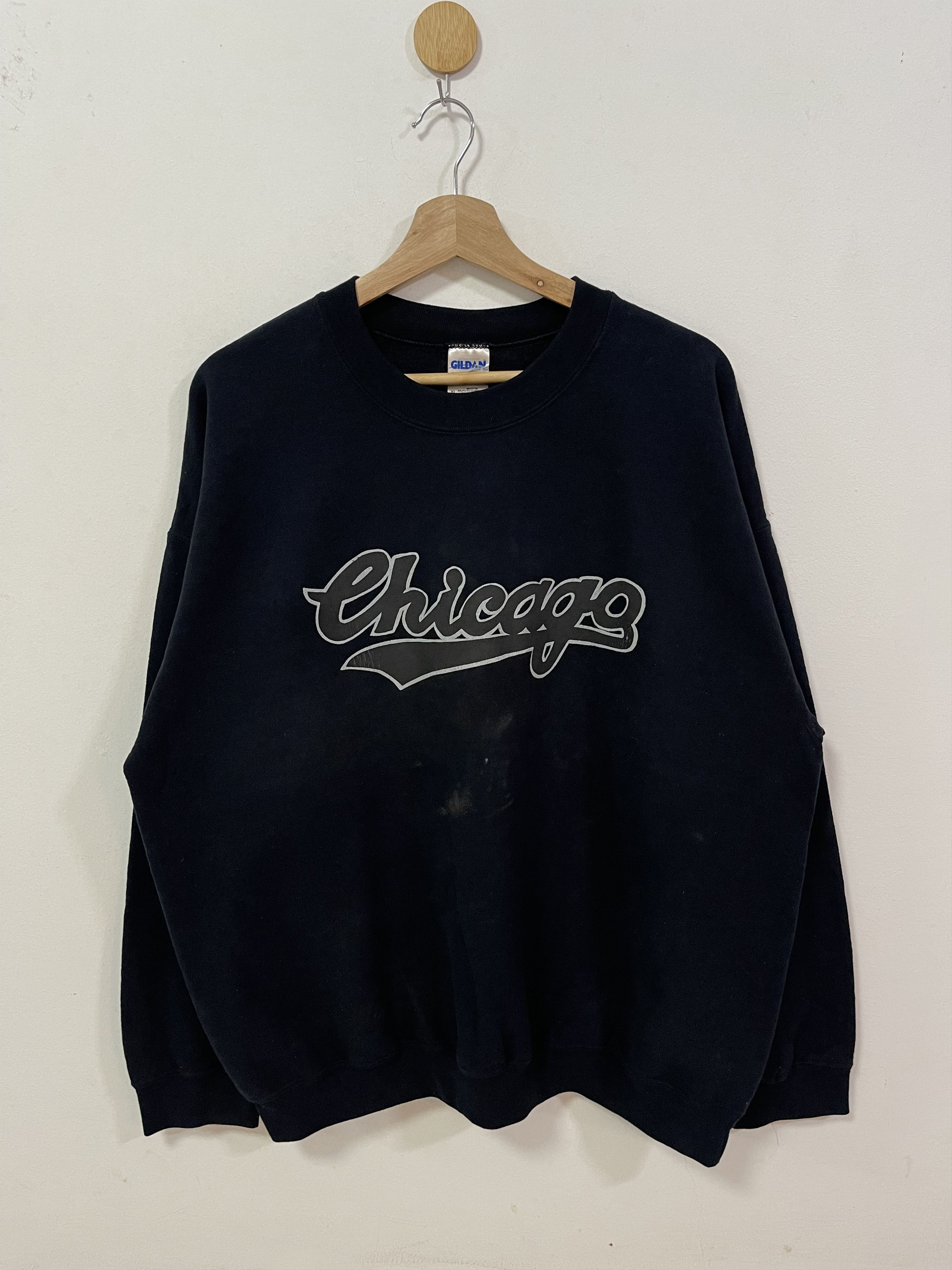 Gildan × Vintage Vintage Chicago Spellout Crewneck Sweatshirt Size US XL / EU 56 / 4 - 1 Thumbnail