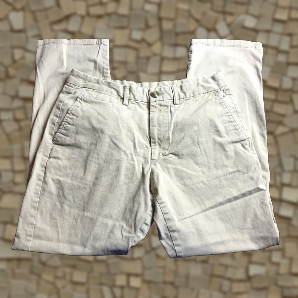 Old Navy Old Navy Pants Men's 30x30 Tan Straight Built in Flex Flat Front Chino Casual Travel Regular Size 30 Brown Inseam 30 in Mens Size US 30 / EU 46 - 1 Thumbnail