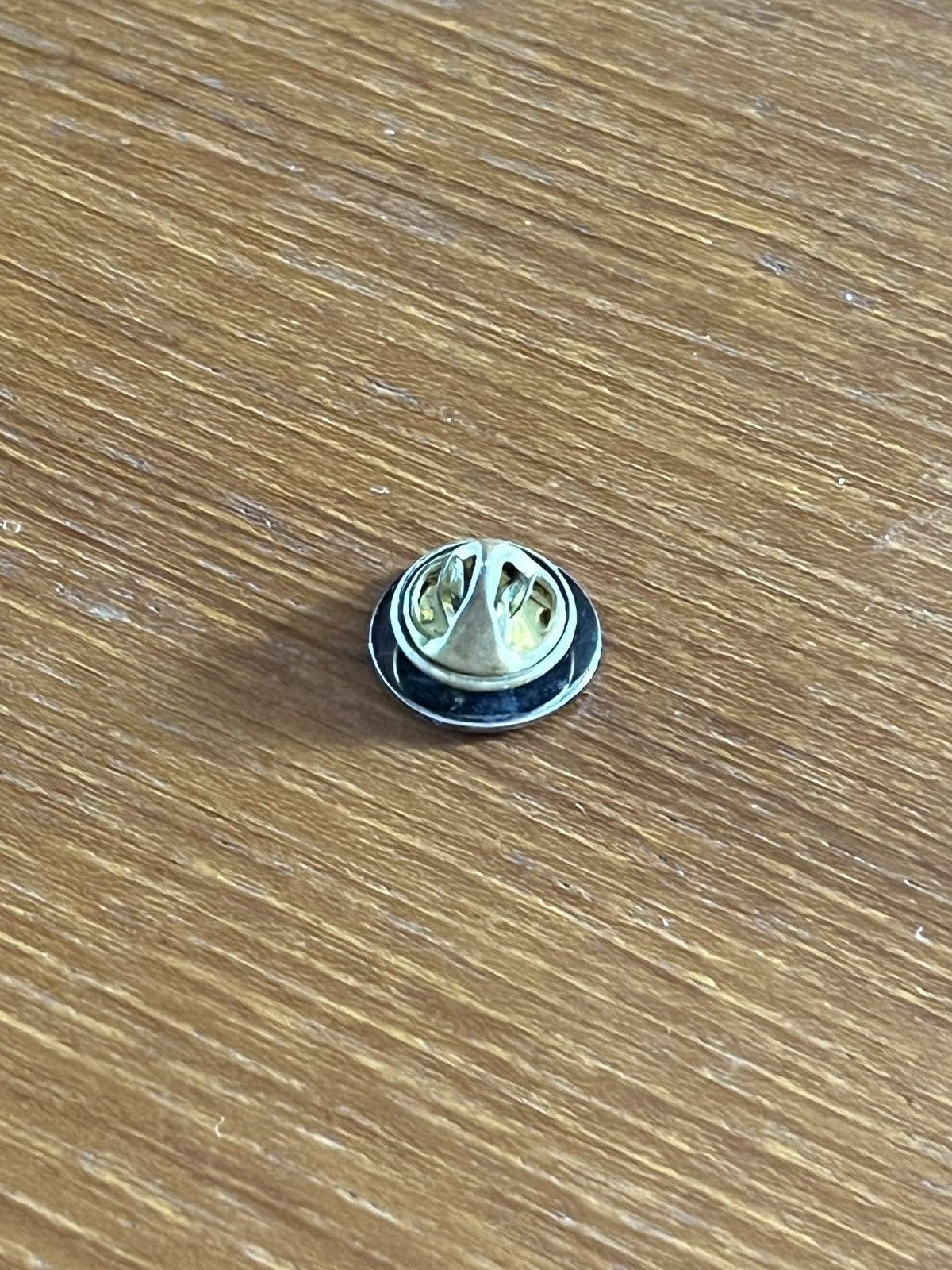 Vintage Lucky Strike logo vintage pin Size ONE SIZE - 4 Thumbnail
