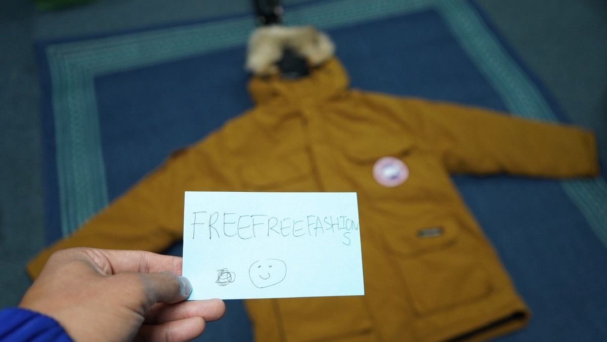 Canada Goose Canada Goose Expedition Parka Jacket Size US L / EU 52-54 / 3 - 3 Thumbnail