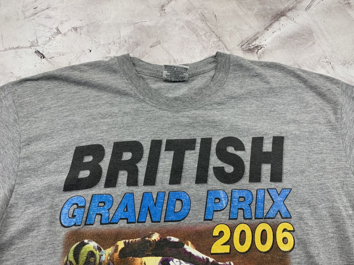 Vintage Mens vintage t shirt British Grand Prix 2006 Donington Size US L / EU 52-54 / 3 - 4 Thumbnail