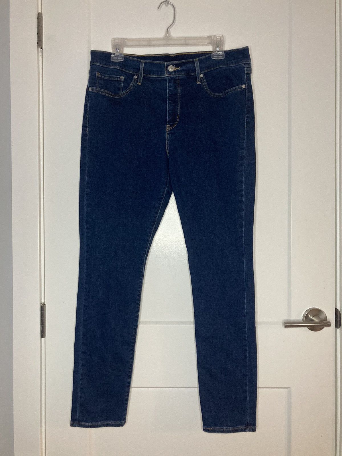Levi's × Vintage High Rise Skinny Dark wash Levis Denim Jeans W32/L30 Size 32" / US 10 / IT 46 - 1 Thumbnail