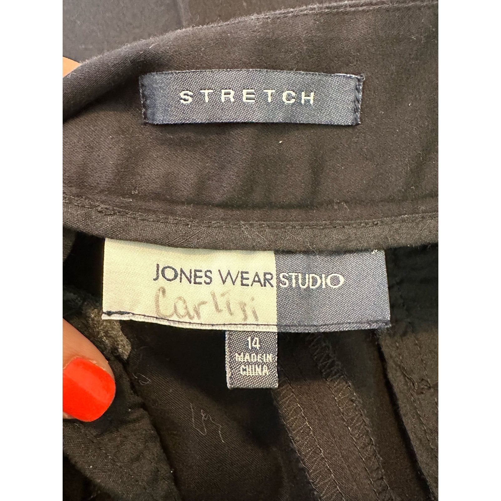 Jones New York Jones Wear Studio black straight legs cropped pants size 14 Size 36" / US 14 / IT 50 - 3 Thumbnail