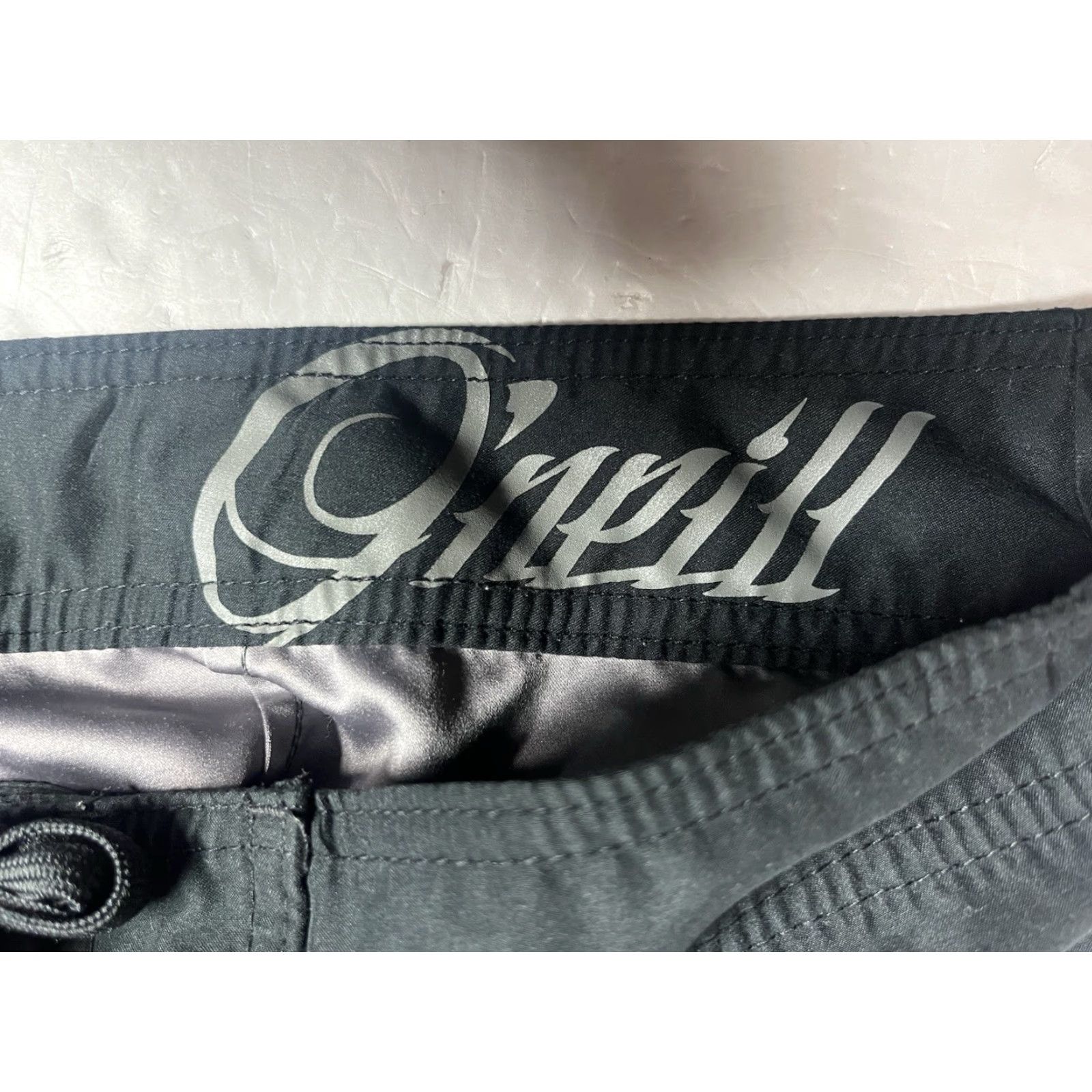 O'Neill O’Neill Men’s Swim Trunks Board Shorts Size 40 Black Striped Beach Surf Swimwear Mens Size US 40 / EU 56 - 7 Thumbnail