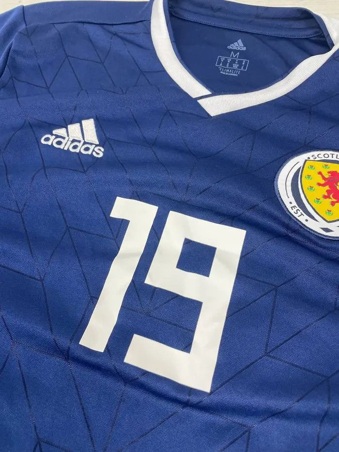 Adidas Adidas Scotland 2017 2019 #19 Home Shirt And Shorts Jersey Size US M / EU 48-50 / 2 - 8 Thumbnail