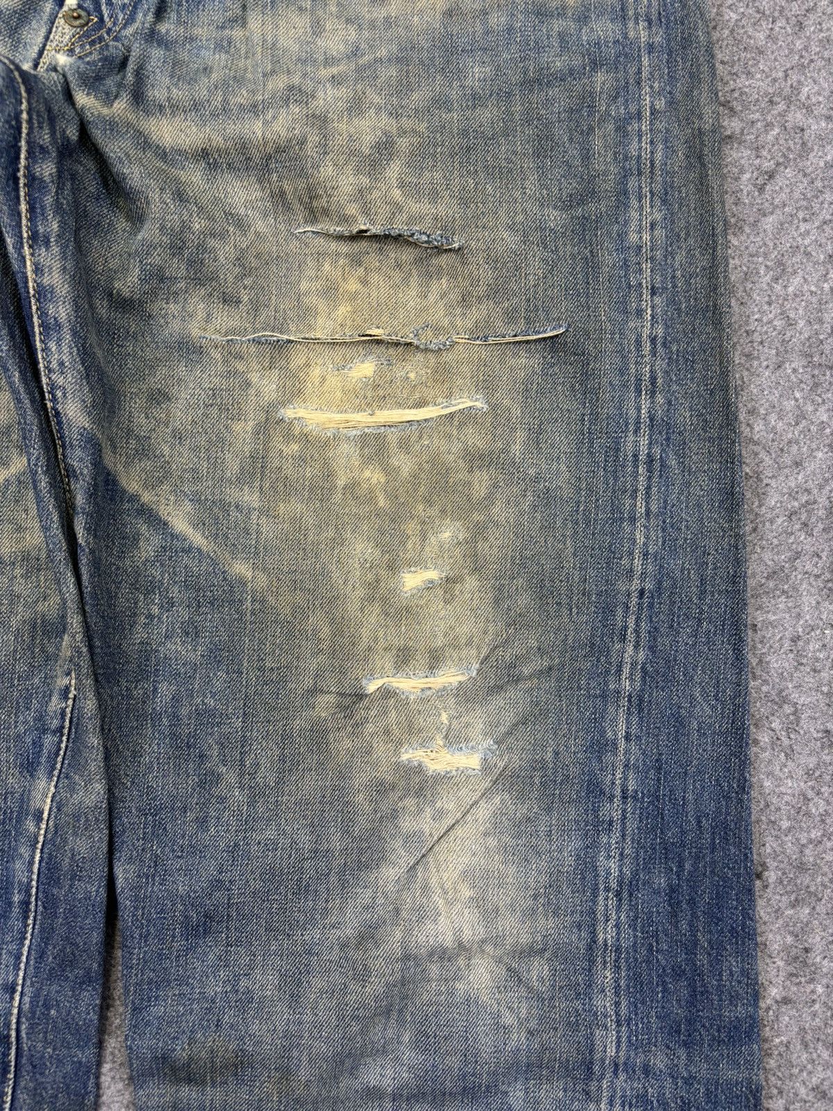 Levi's Vintage Clothing 💥Super Thrashed💥LVC 1920 Model Thrashed Distrssed Denim F993 Size US 33 - 4 Thumbnail