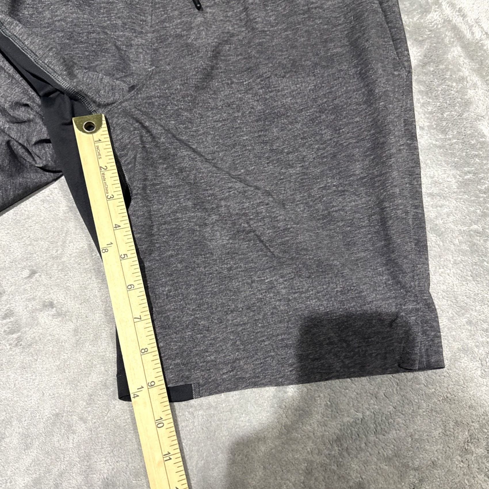 Lululemon Lululemon T.H.E Shorts Mens Medium Gray 9” Drawstring Lined Pockets Athletic Gym Casual Modern Outdoor Sports Size US 31 - 4 Thumbnail