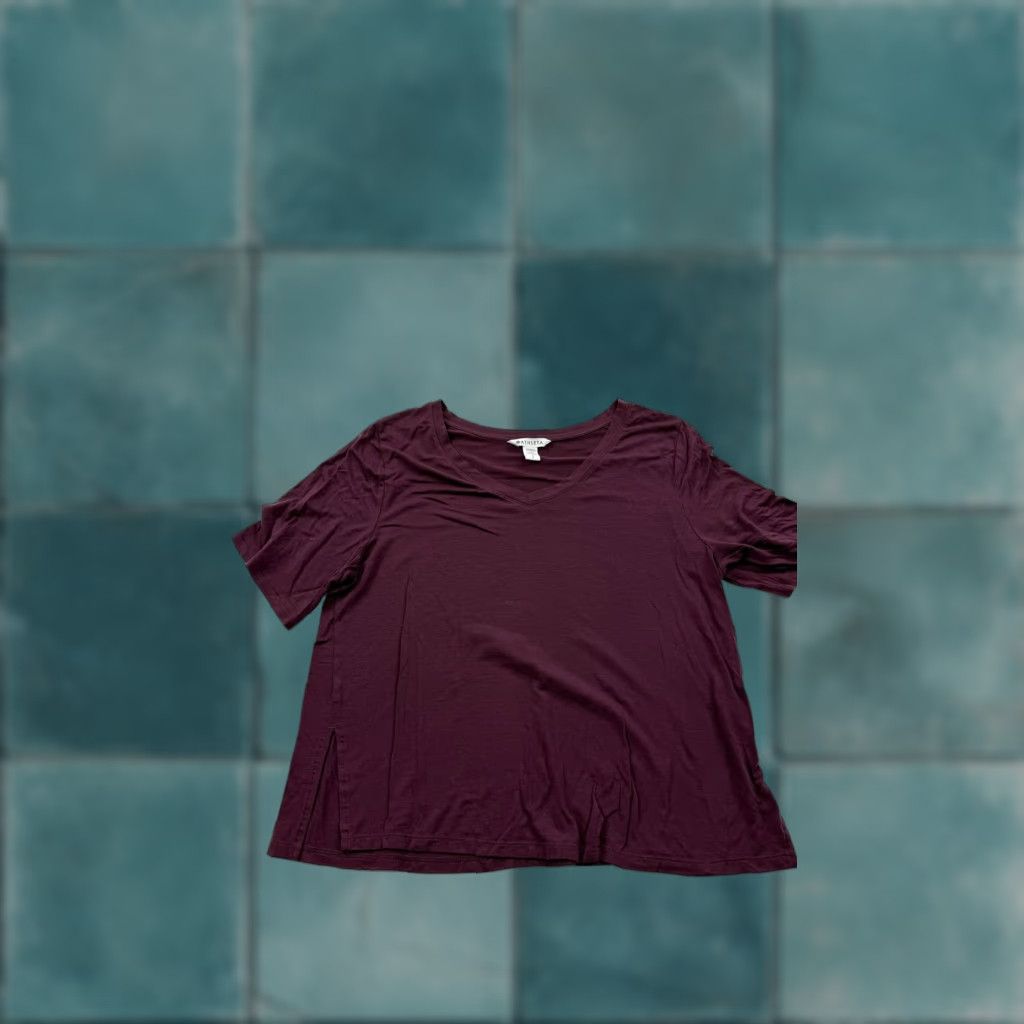 Athleta Athleta Shirt Womens Small Burgundy V-Neck Short Sleeve Side Slit Lightweight Size S / US 4 / IT 40 - 1 Thumbnail