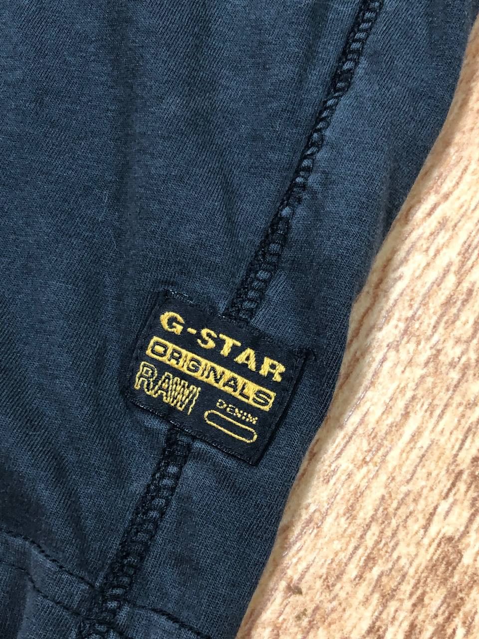 G-Star Vintage T-shirt black big logo G-Star Raw size M Y2K Size US M / EU 48-50 / 2 - 7 Thumbnail