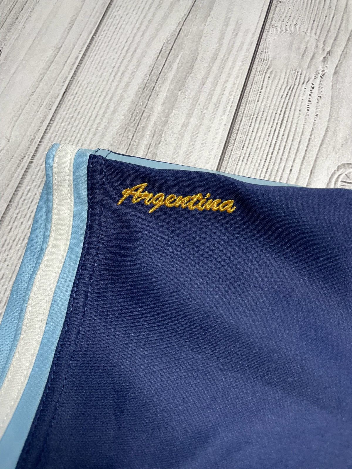 Vintage Vintage Argentina soccer tee 19 Messi rare size 12 Size M / US 6-8 / IT 42-44 - 5 Thumbnail