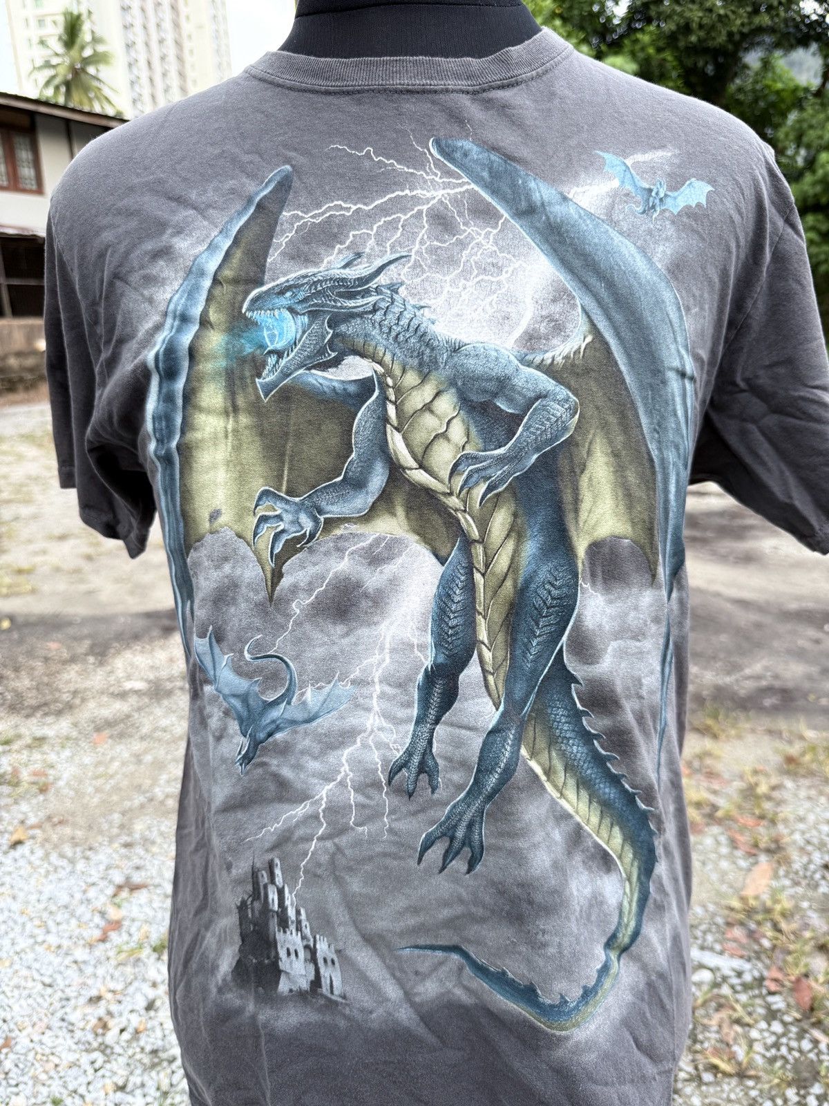 Vintage Dragon tshirt vintage Size US M / EU 48-50 / 2 - 2 Thumbnail