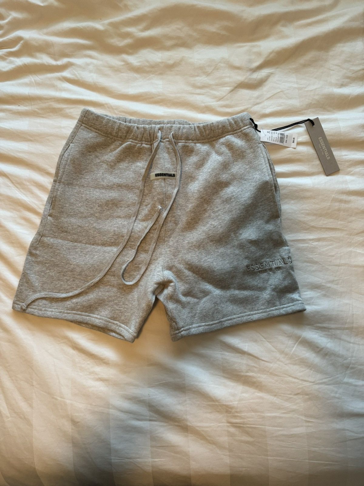 Essentials × Fear of God Sweat Shorts Light Heather Grey Size US 30 / EU 46 - 4 Thumbnail
