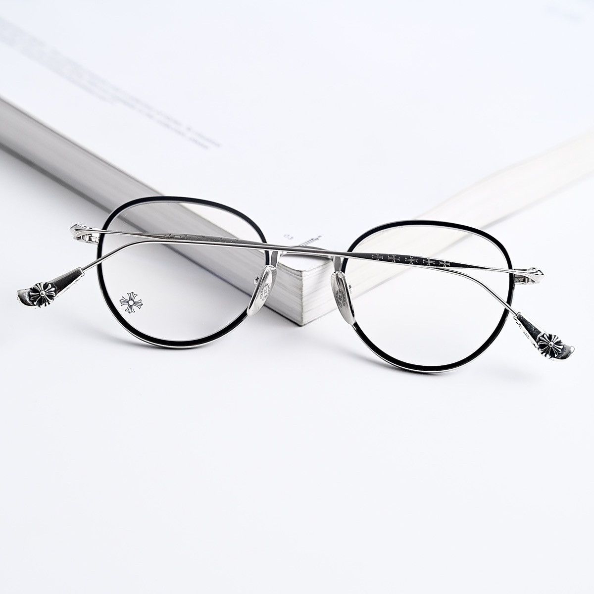 Chrome Hearts CHROME HEARTS BONE PRONE IV GLASSES Size ONE SIZE - 14 Thumbnail