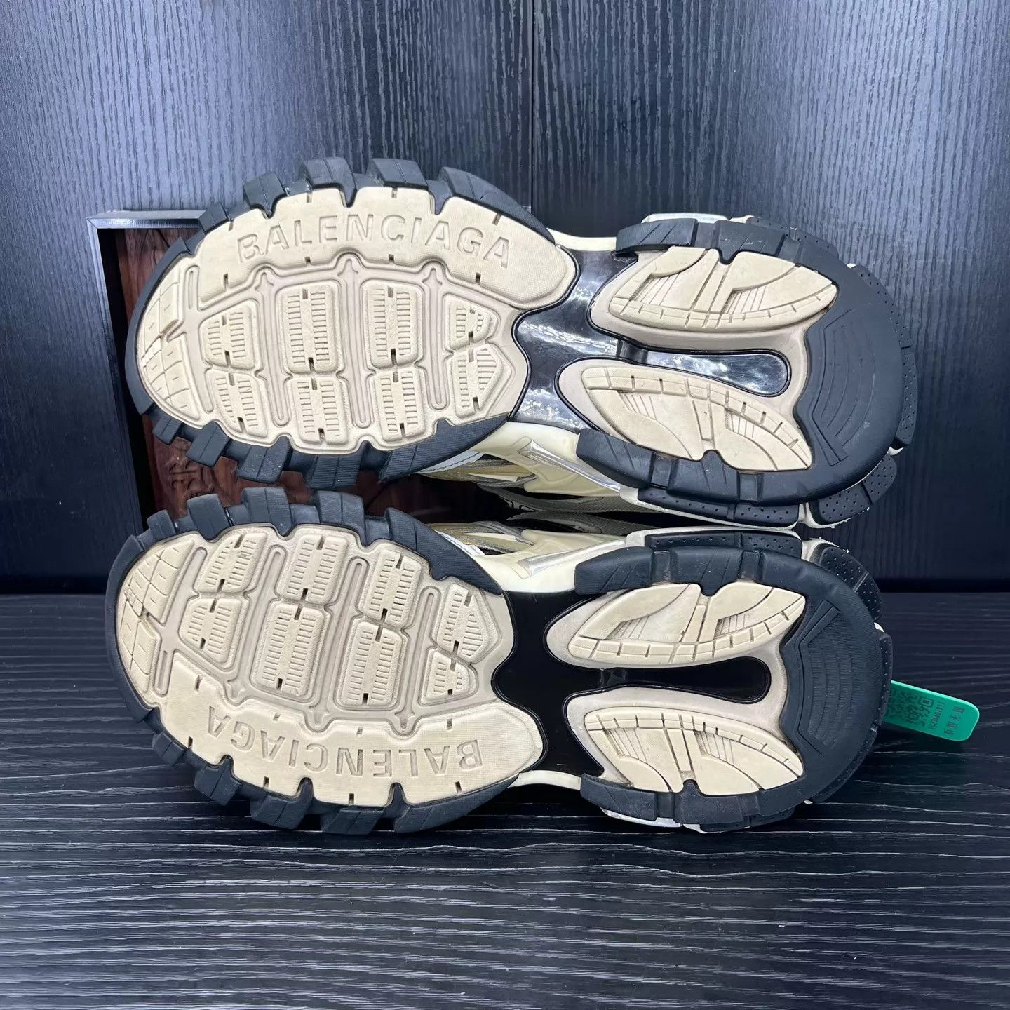 Balenciaga Balenciaga Track 2 Cream White Brown 42 Near New Size US 9 / EU 42 - 2 Thumbnail