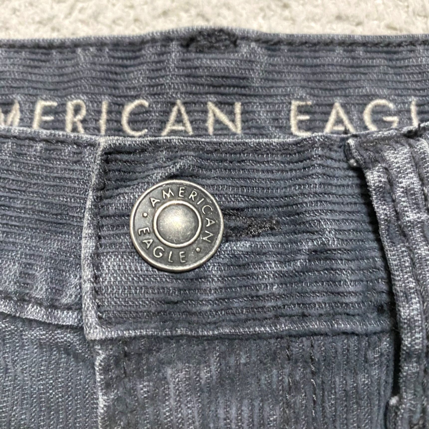 American Eagle Outfitters VINTAGE American Eagle Womens Jeans Gray Corduroy High Rise 2 Mom Regular 27x27.5 5-Pocket Design Cotton Spandex Size 26" / US 2 / IT 38 - 4 Thumbnail