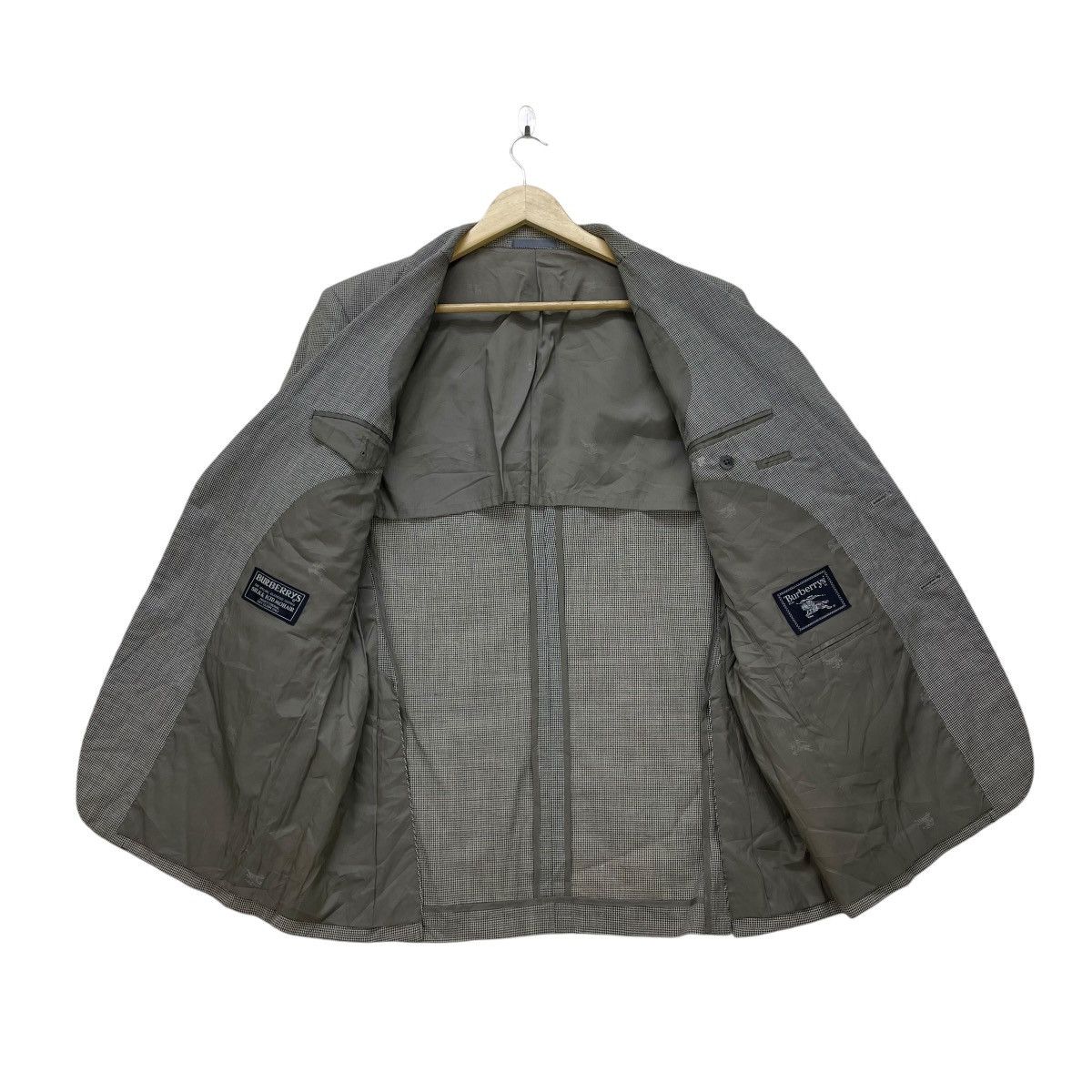 Burberry × Vintage Vintage Burberrys Silver Button Jacket Size US M / EU 48-50 / 2 - 1 Thumbnail