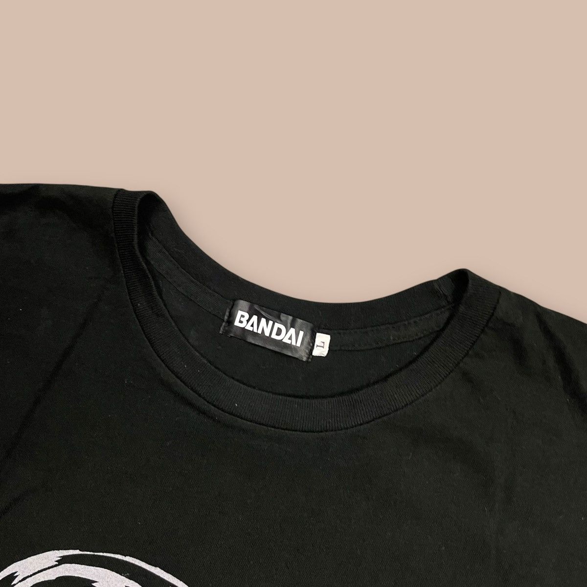 Anime BANDAI X Jojo Bizarre Adventure "Kishibe Rohan" Limited Tee Size US L / EU 52-54 / 3 - 4 Thumbnail