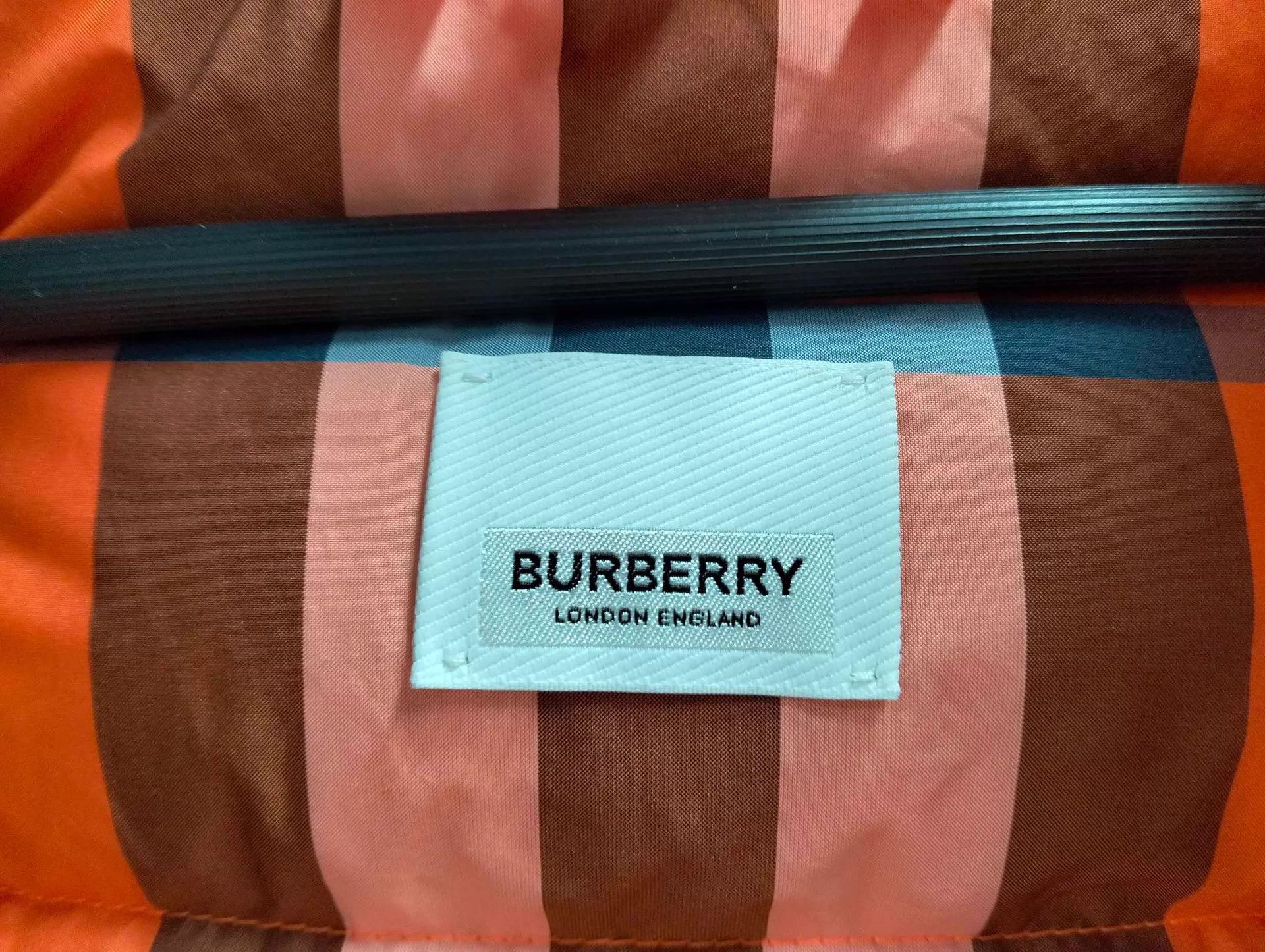 Burberry BURBERRY Orange children's down jacket 12Y Size XXS / US 00 / IT 34 - 3 Thumbnail