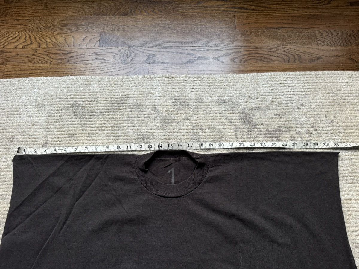 Gosha Rubchinskiy Size 1 Yeezy One Box Tee Shirt Yzy Vultures Tour Merch Size US S / EU 44-46 / 1 - 8 Thumbnail