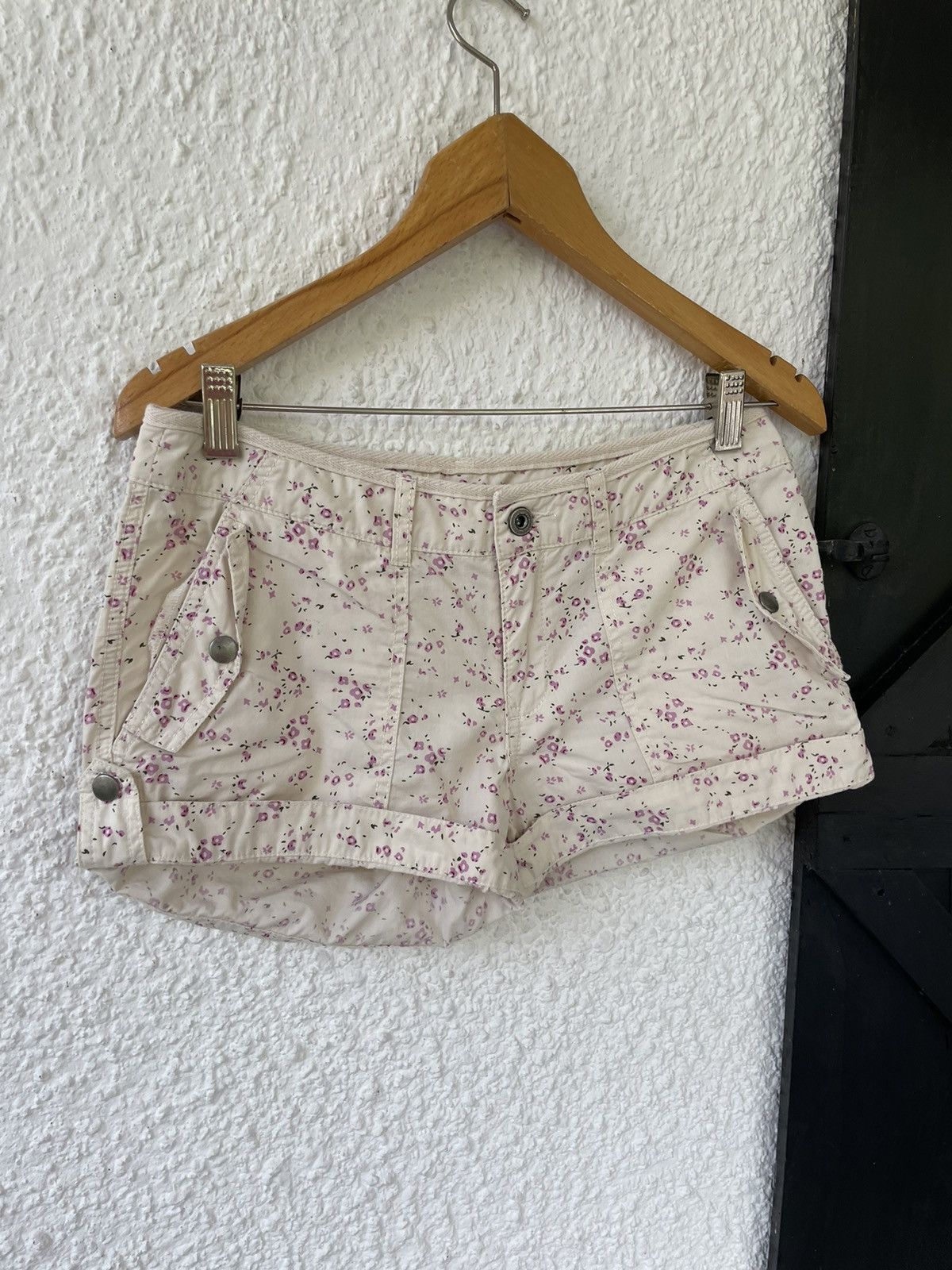 Vintage 2000’s short Size 25" / US 0 / IT 36 - 5 Thumbnail