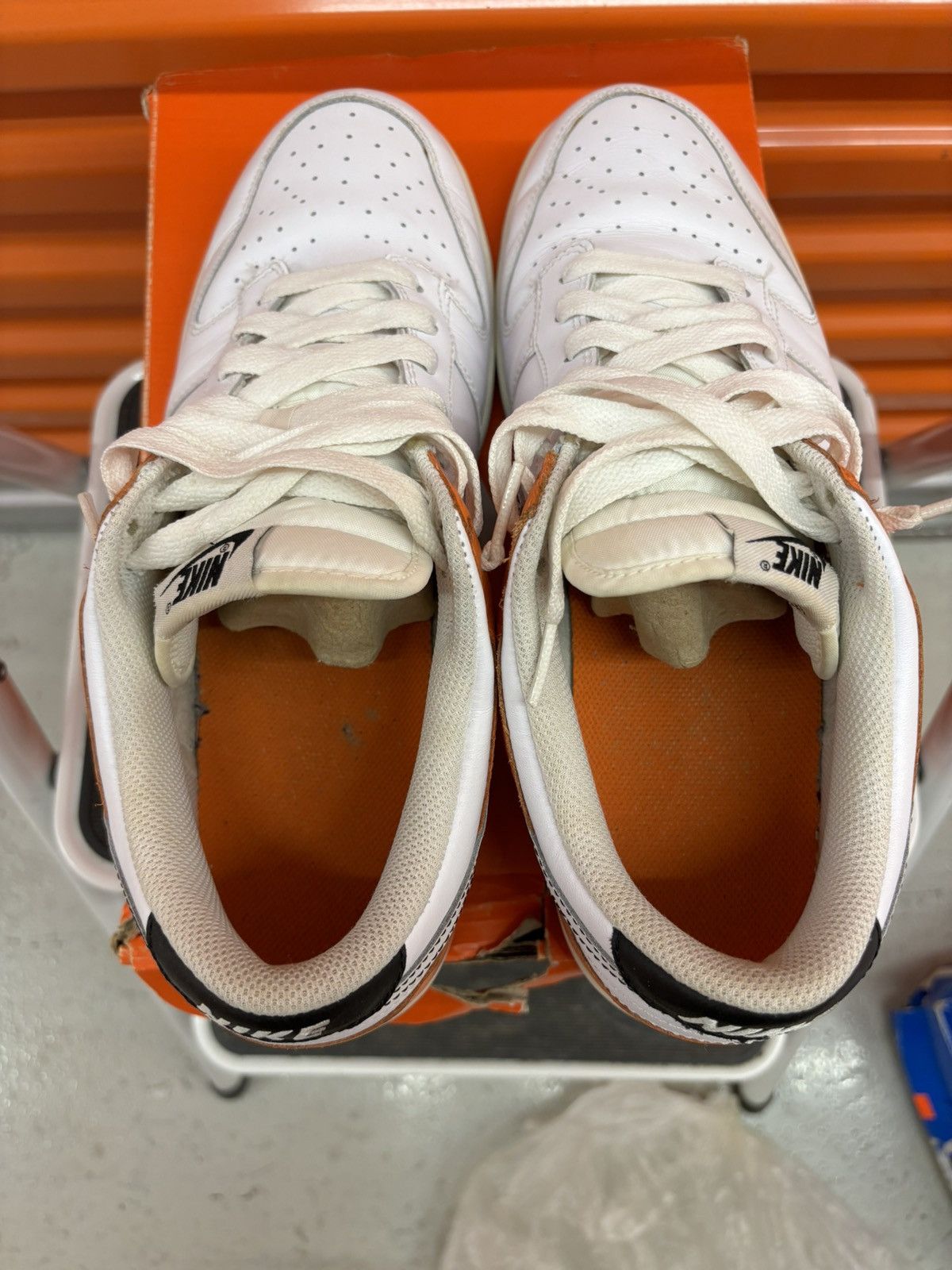 Nike × Vintage ***FINAL DROP*** RARE 2008 NIKE DUNK LOW LEATHER 11.5 Size US 11.5 / EU 44-45 - 14 Thumbnail