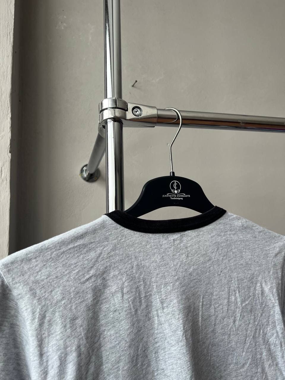 Fiorucci FIORUCCI SPORT GRAY WOMEN BIG LOGO CLASSIC TOP T SHIRT SZ XS Size XS / US 0-2 / IT 36-38 - 10 Thumbnail