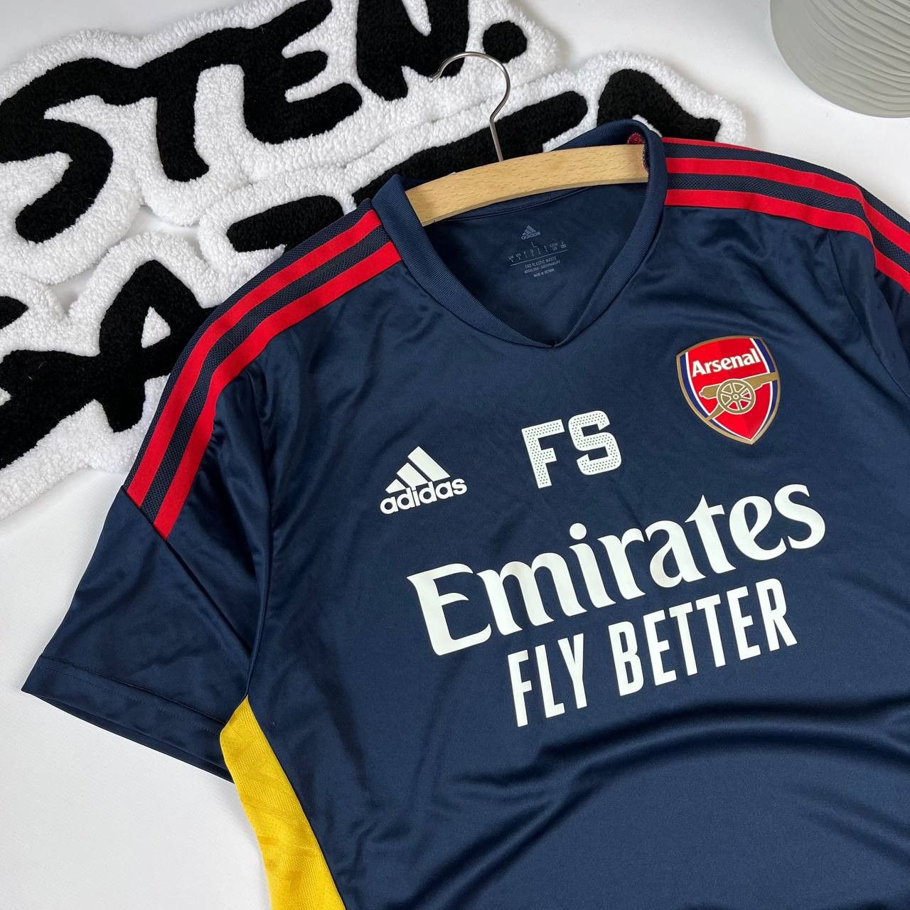 Other Adidas Arsenal Football Soccer Jersey Shirt 2022/2023 Size US L / EU 52-54 / 3 - 4 Thumbnail
